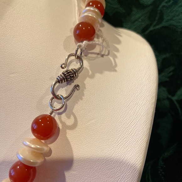 Necklace - Picture 7 of 8